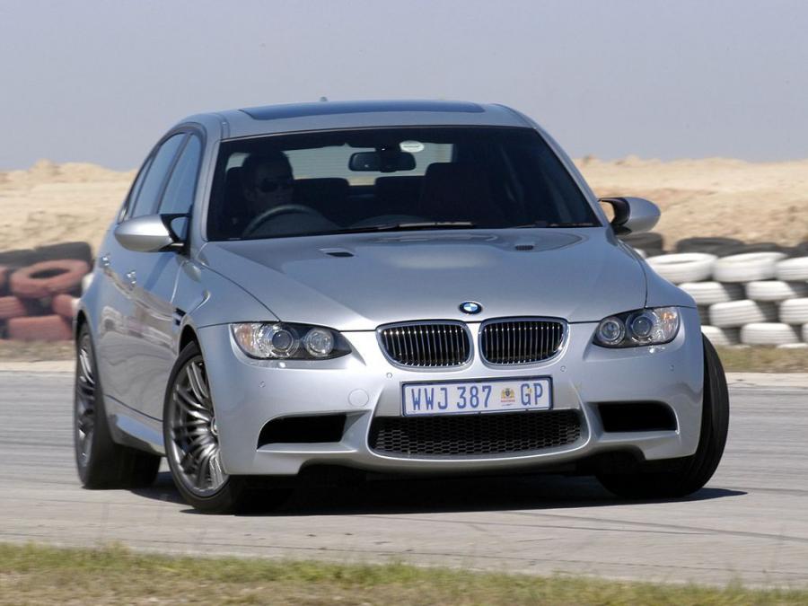  BMW M3 Sedan 2008 года  (ZA) (фото 7 из 10)